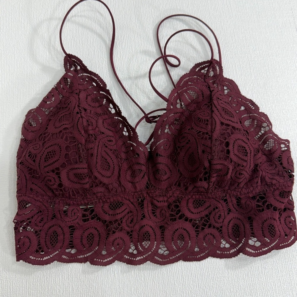 Pink Victoria’s Secret lace bralette burgundy size L